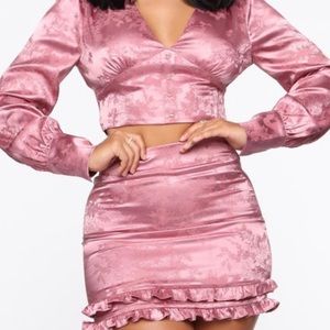 FASHION NOVA TWO PIECE SKIRT SET